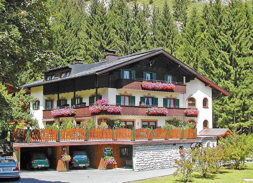 Pension Sonneck Lofer Exteriör bild