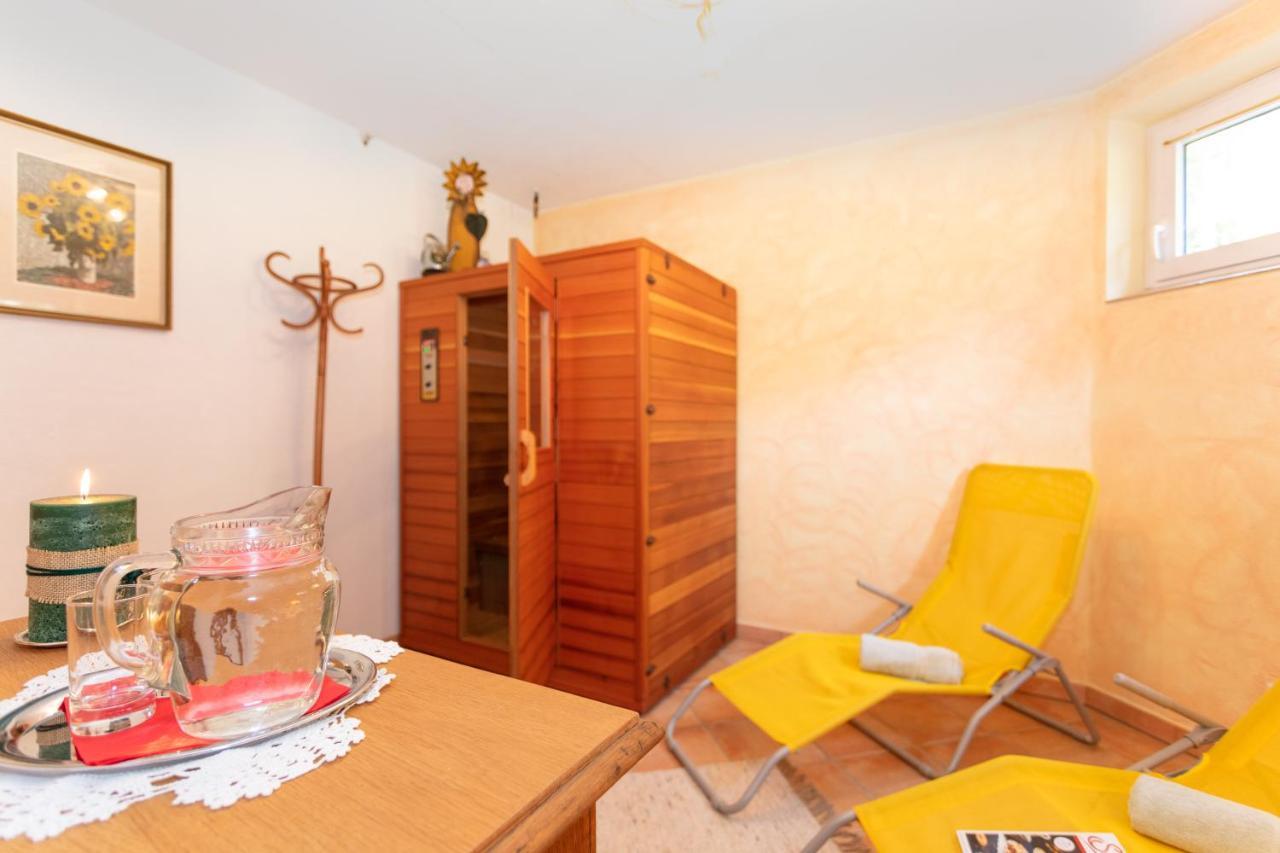 Pension Sonneck Lofer Exteriör bild